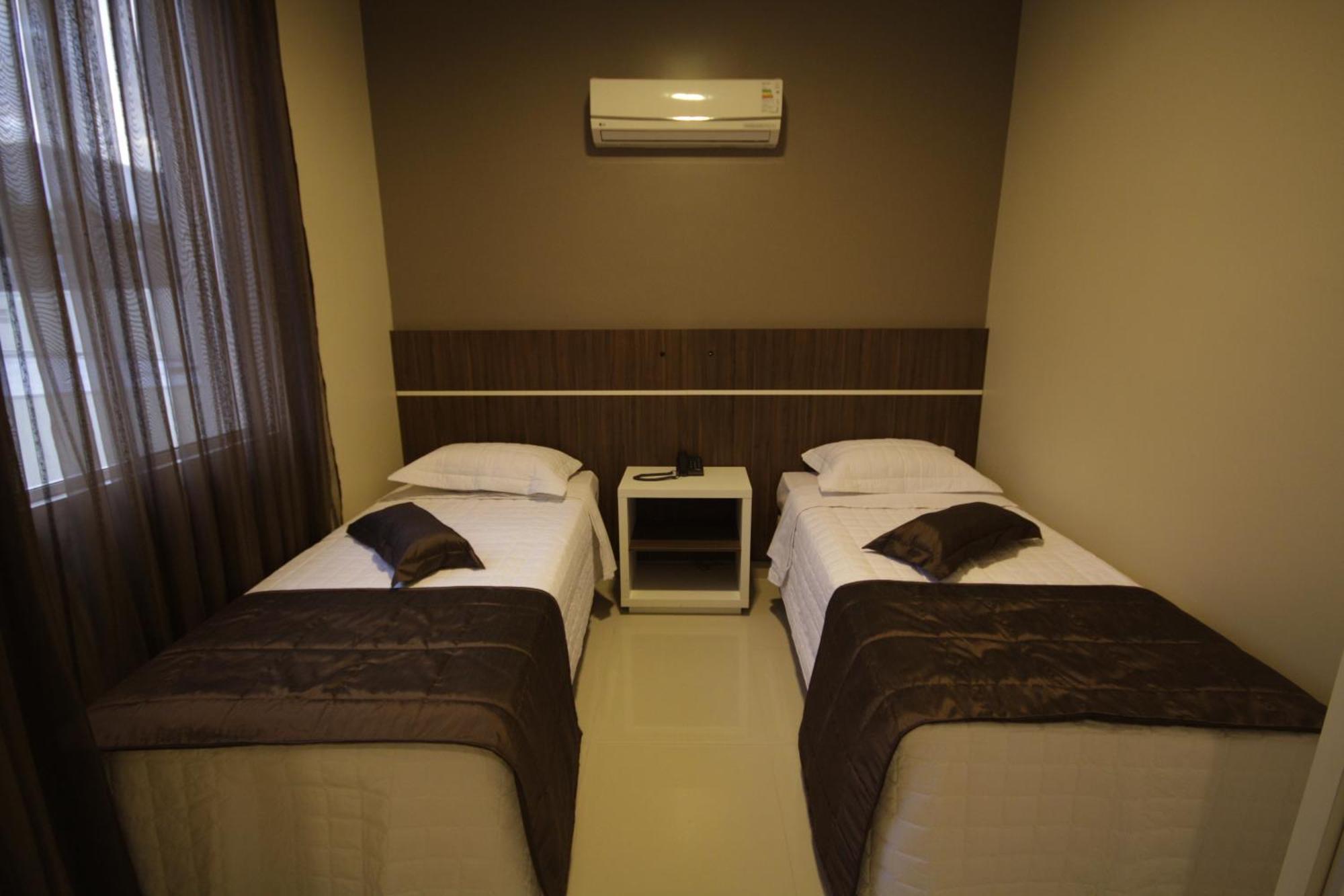 Hotel Emacite Flex Mafra Habitación foto